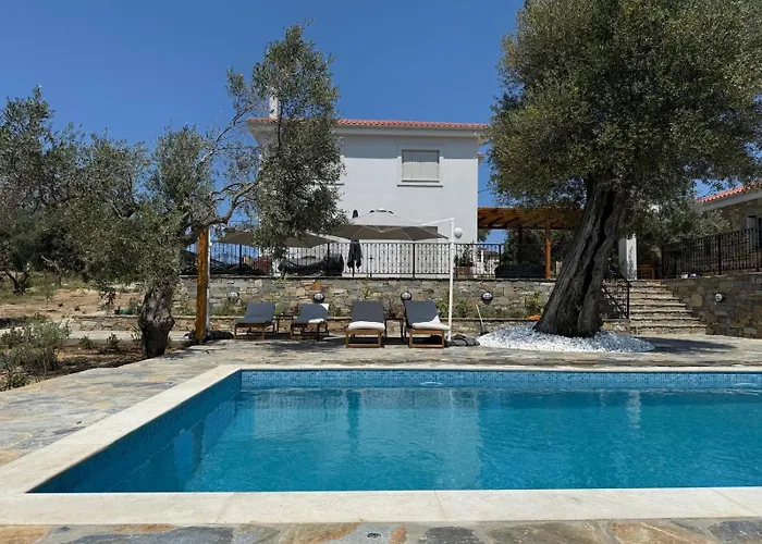 וילה Afroditi, Skiathos, Kalivia, Greece