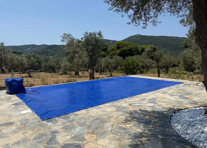 Afroditi, Skiathos, Kalivia, Greece וילה *